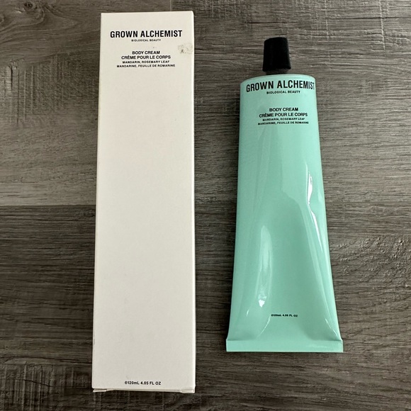 ✨Grown Alchemist✨ Body Cream in Mandarin and Rosemary Leaf - Picture 1 of 4